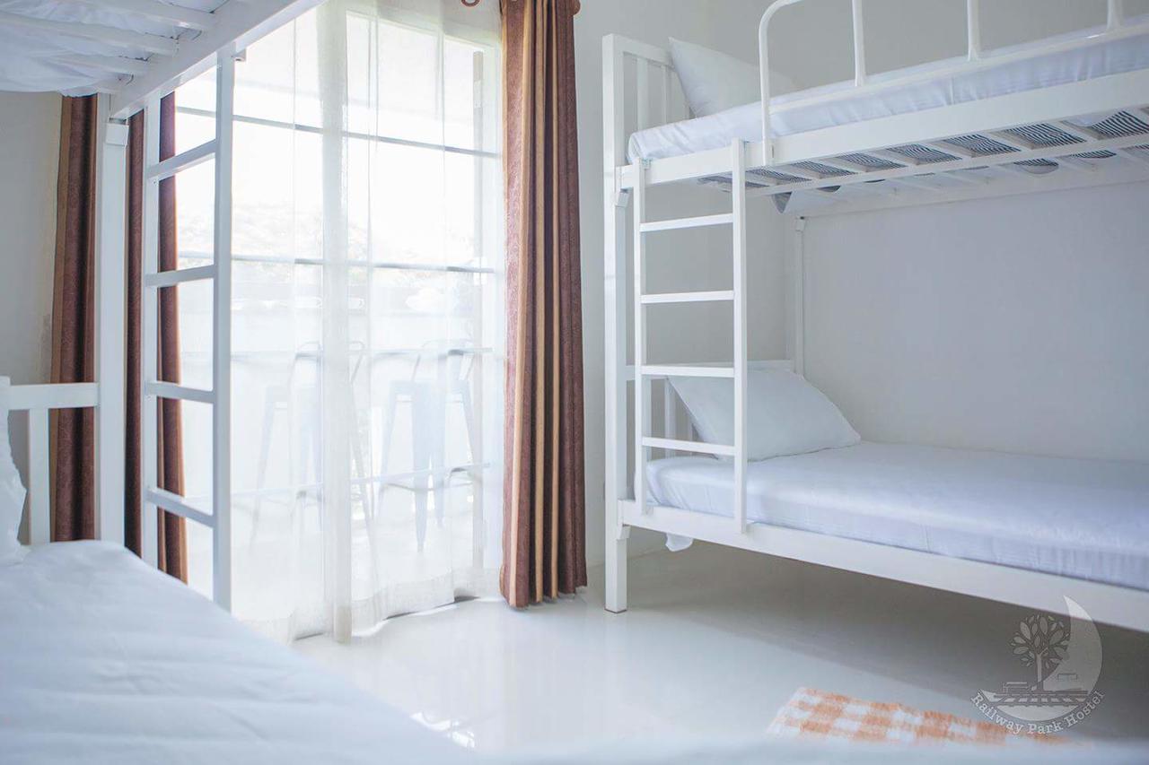 Railway Park Hostel Chiang Mai Exterior photo